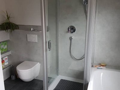 Bad & Dusche